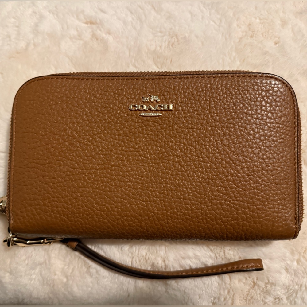 Coach Tan Leather Wristlet Never used